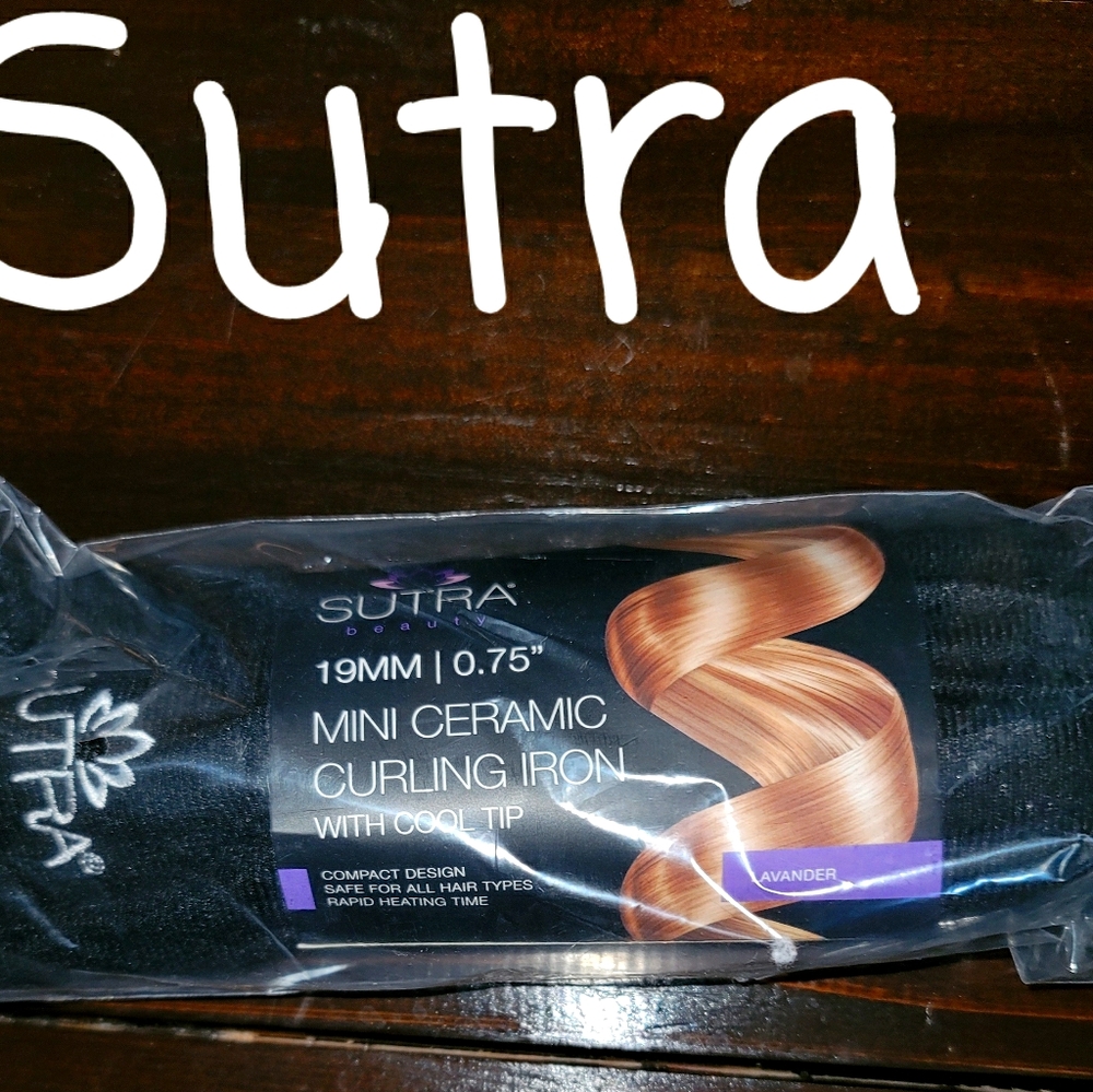 Sutra Mini Ceramic Curling Wand- NIB